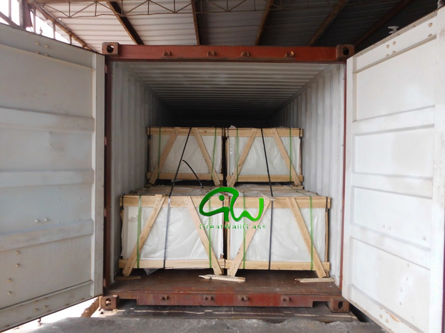 GP Container Loading Small Size Glass